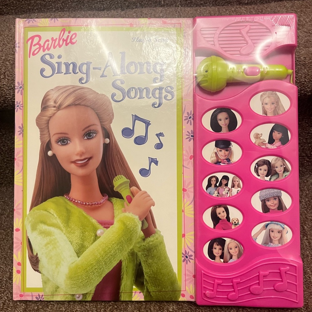 Barbie Sing-Along Songs with Pink and Green Microphone